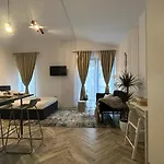Apartment Luxury Mansion