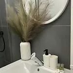 Luxury Mansion בוקרשט