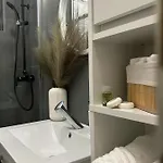 Luxury Mansion בוקרשט