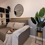 Luxury Mansion דירה