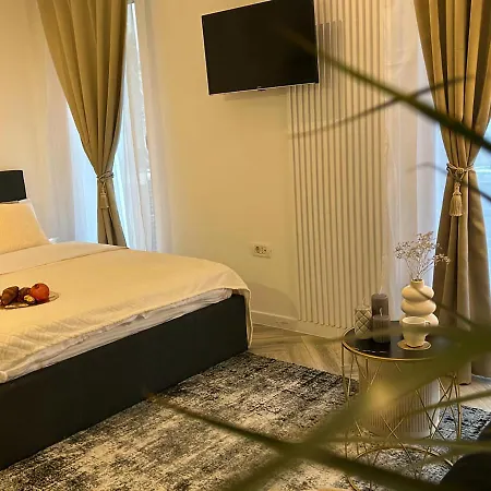 Luxury Mansion Apartment Bucharest