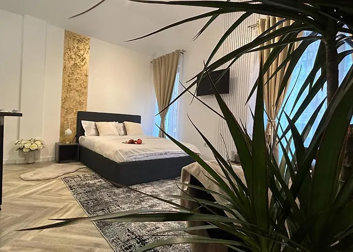 Luxury Mansion Апартаменты