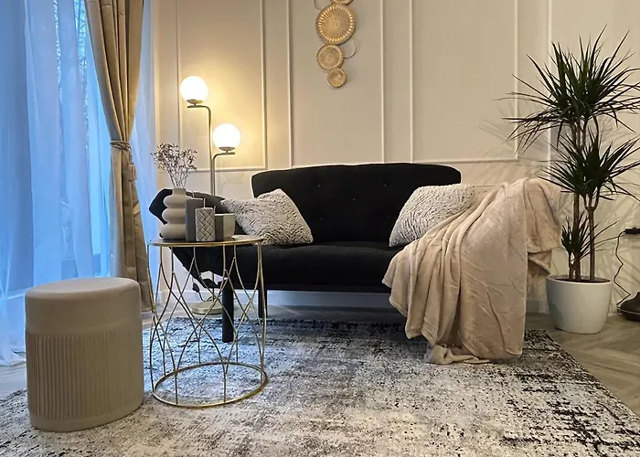 Luxury Mansion Апартаменты