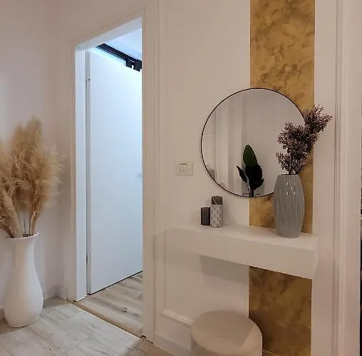 Luxury Mansion Апартаменты *