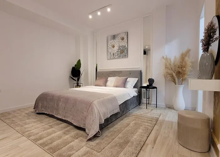 Luxury Mansion 布加勒斯特