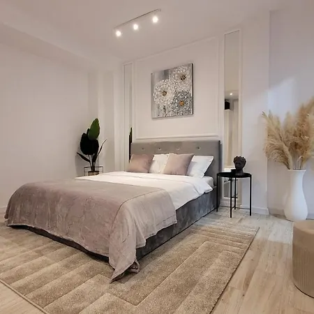 Luxury Mansion Bucureşti